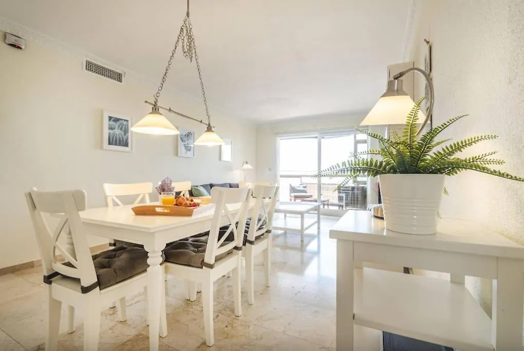 Apartment Royal Park Los Pacos Fuengirola Spain